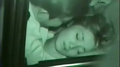 Par i kærlighed danske sexfilm kneppet lidenskabeligt på blødt tæppe efter en dato