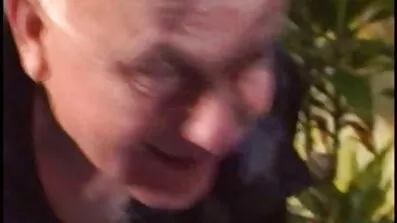 Ung nymphet pronofilm gratis i seng med moden mor lesbisk scene