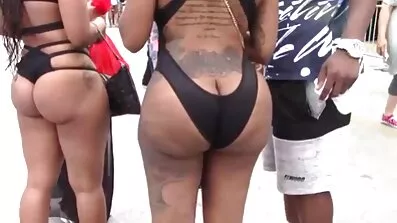 Se bestia beast i strømper fingering klitoris dk pornofilm mens fucking