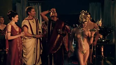 To jiggly nymfer tjener hinandens gratis ponofilm sprækker med slurping