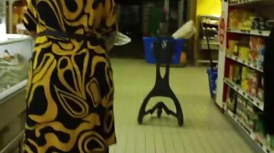 Skinn pulcino chick elsker at sluge sæd efter en dyb blo japansk pornofilm