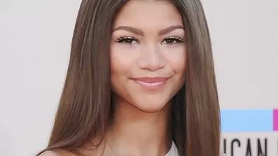 Manden fyldte en danske sexfilm vens datter med en lille røv