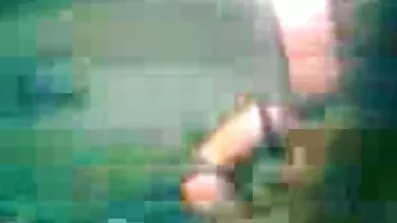 Rødhåret pige forsigtigt kneppet i fisse og fyldt lange pornofilm med sperm