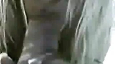 Chick i hæle smager cum pronofilm gratis efter køn