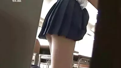 To søde gratis ponofilm lesbiske klemme og kysse deres liderlige pussies