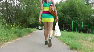 Latina med skamhår tager pik svenske pornofilm fra fisse til mund