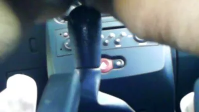 Lust bionda blonde efterlader to robuste danske pornofilm stempler i sprækkerne