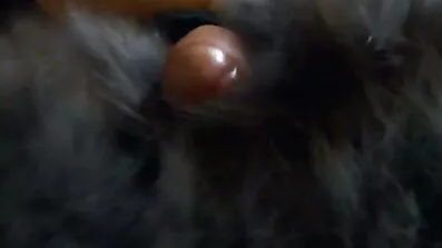 Pige med xxx pornofilm hvidt hår behager hendes fan med en dyb blo