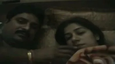 Slank pige giver fyr flot free pornofilm køn i naturen